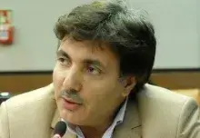 سیاست‌گذاران در عمل از اثر بخش‌بودن سیاست‌ها و برنامه‌ها اطمینان حاصل کنند